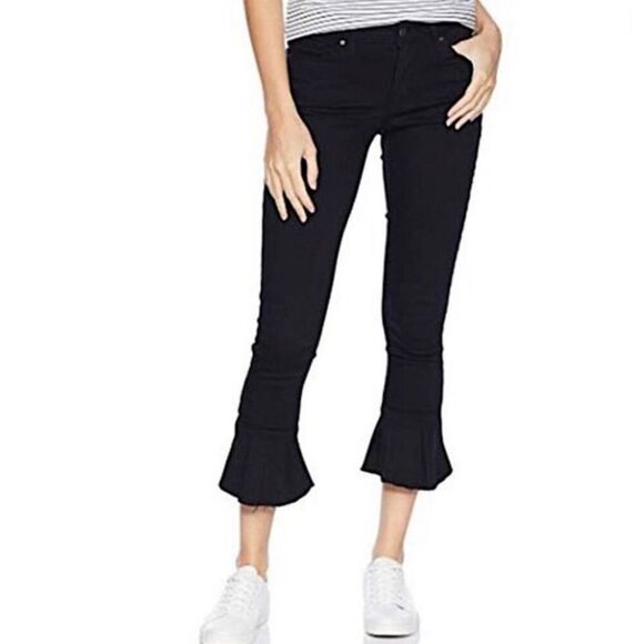 Levi's Women's 711 Ruffle Flair Leg Hem Skinny Crop Black Stonewash Size 27 - Picture 1 of 14
